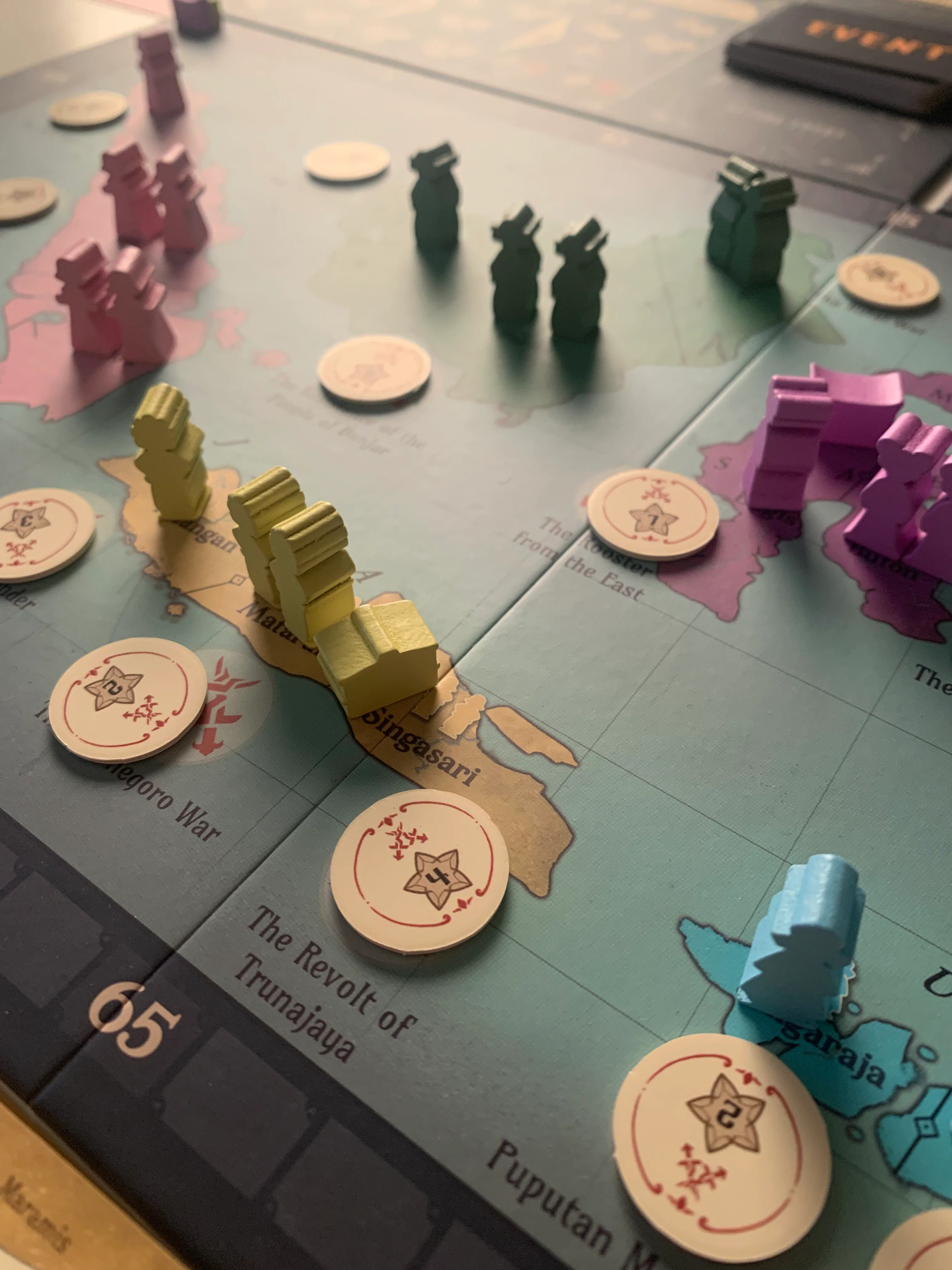 Kartini - From Darkness to Light Board Game (RETAIL) - Image 10