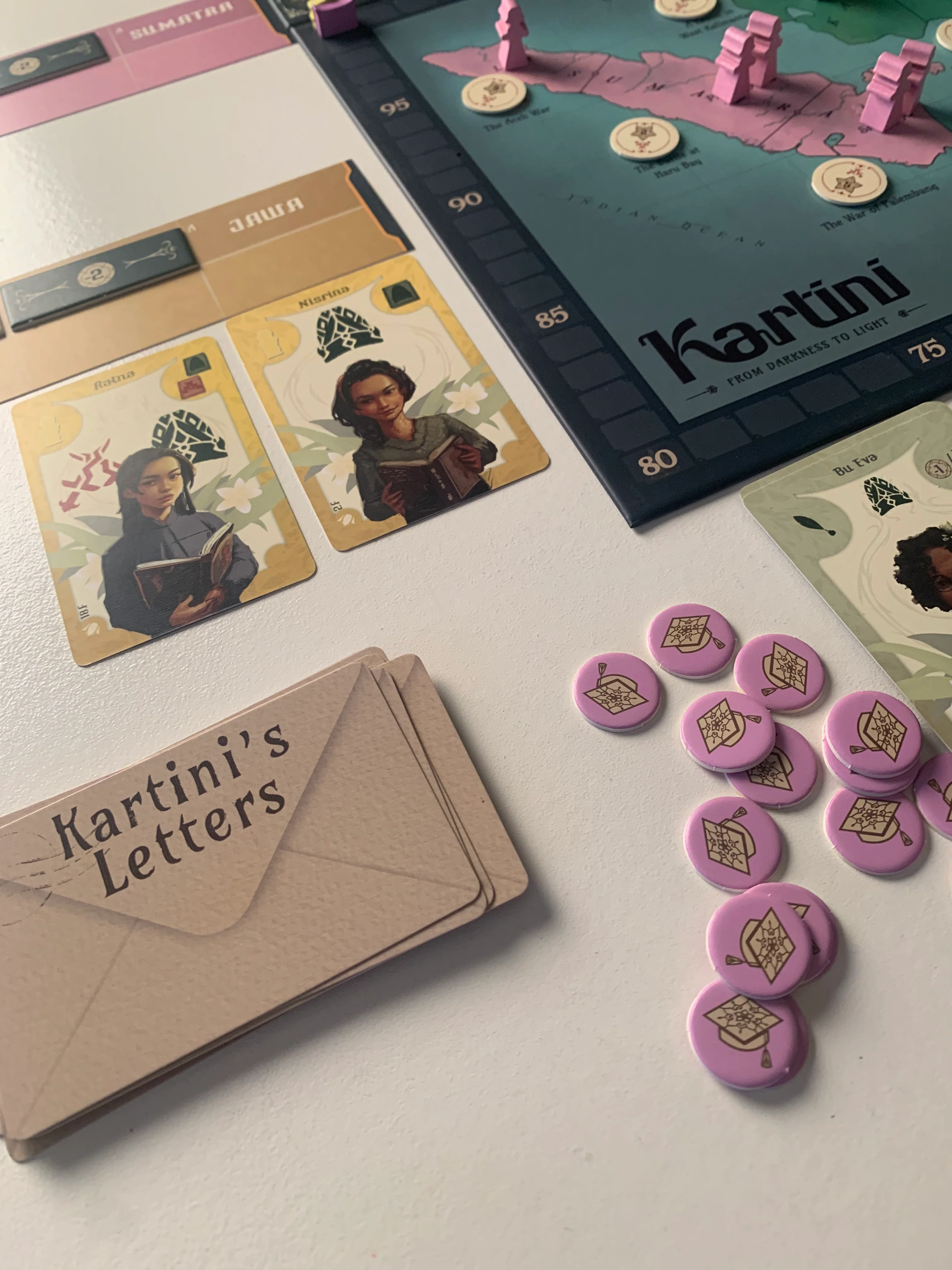 Kartini - From Darkness to Light Board Game (RETAIL) - Image 15