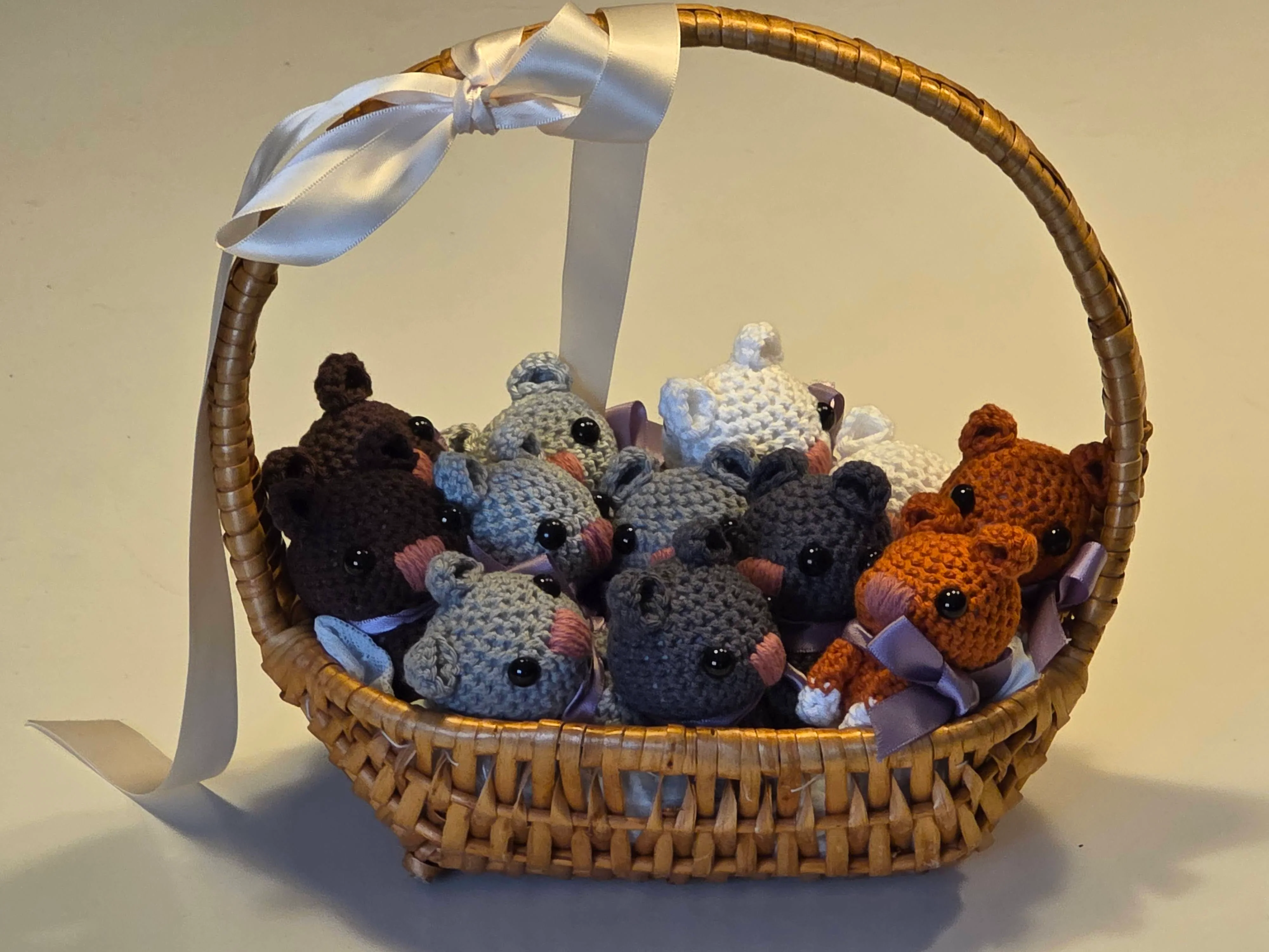 Pax Viking Junior: Hand-Crocheted Maine Coon Cat Plushy - Image 3